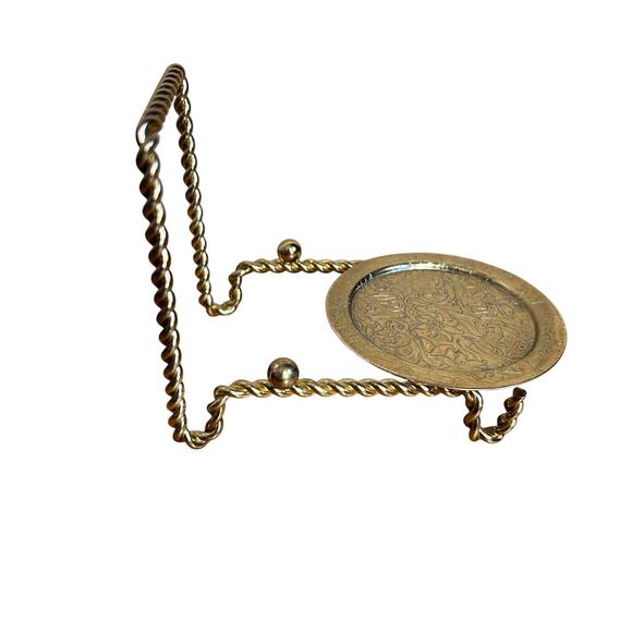 Tea Cup & and Saucer Stand Display Brass Etched Base Teacup - Picture 2 of 10